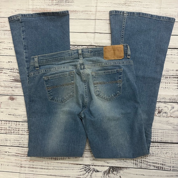 Express Precision Fit Cetine Bootcut Jeans Women's Size 8R Low Rise - Picture 6 of 7
